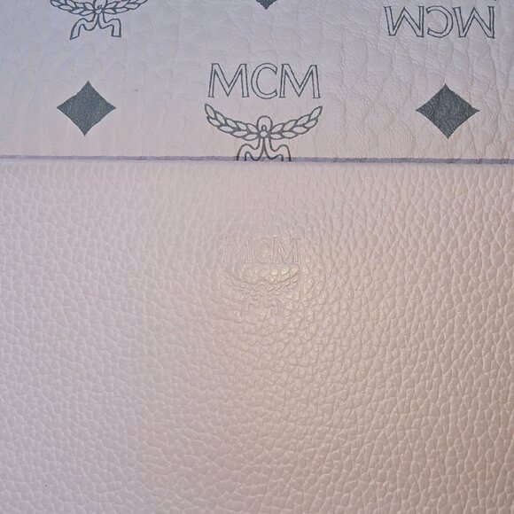 MCM Klara Leather Hobo Bag Powder Pink Monogram Crossbody Authentic - MSRP $1,01 - Picture 6 of 14